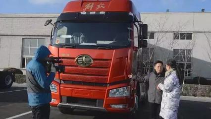 央視走訪解經典 一汽解放工廠里的共和國汽車記憶